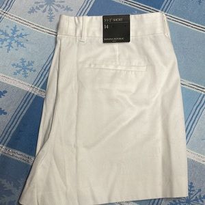 BANANA REPUBLIC Shorts Pique White 3 1/2” Short NWT women’s Size 14